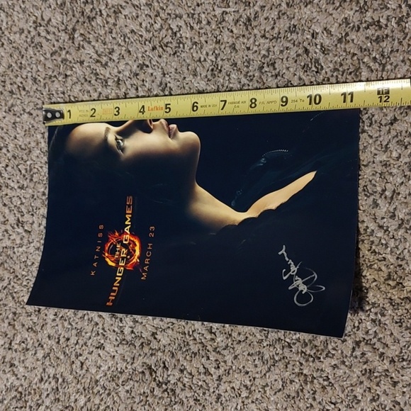 JENNIFER LAWRENCE Hand Signed Photo - Picture 4 of 4